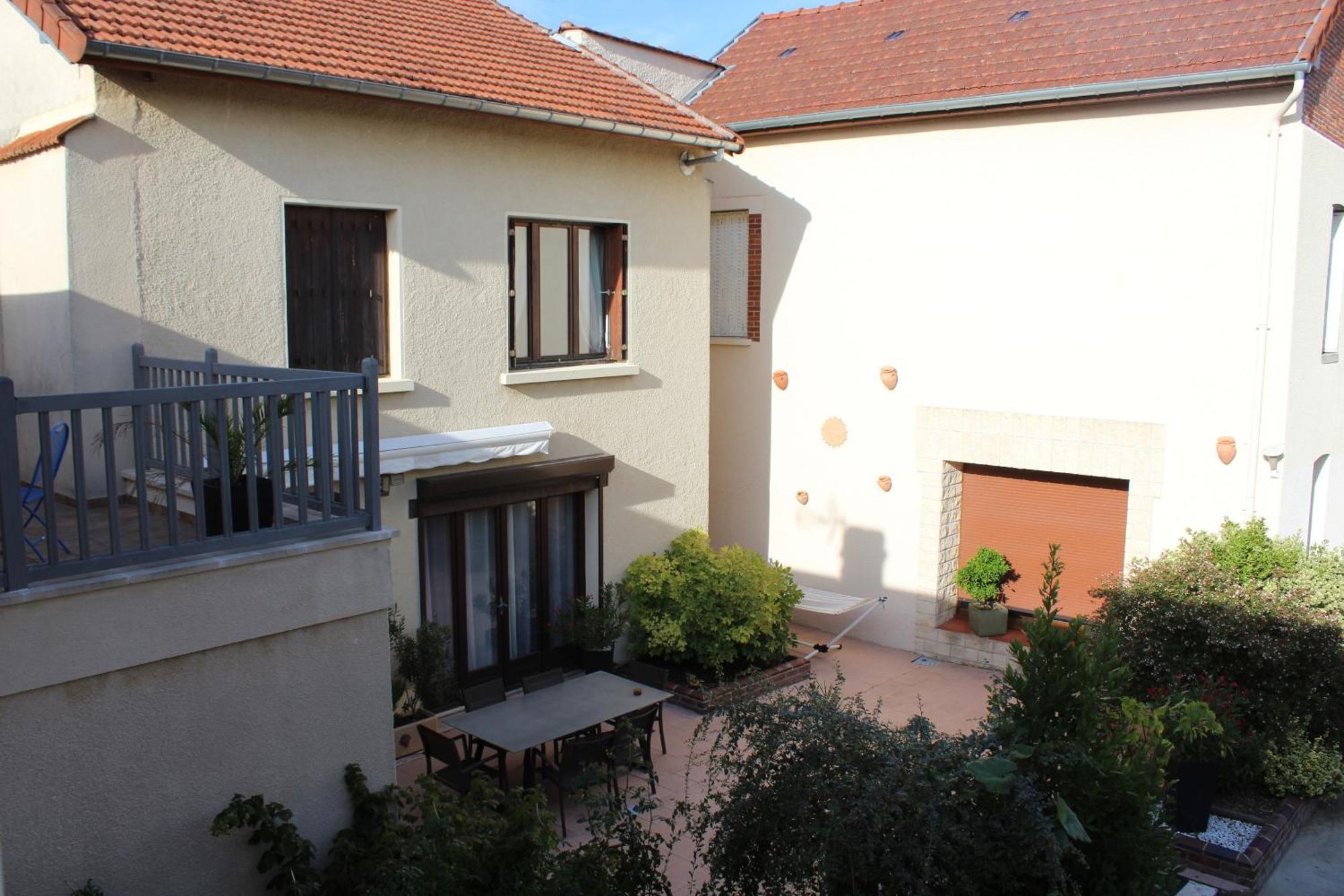 La Part Des Anges Hotel Mardeuil Exterior photo